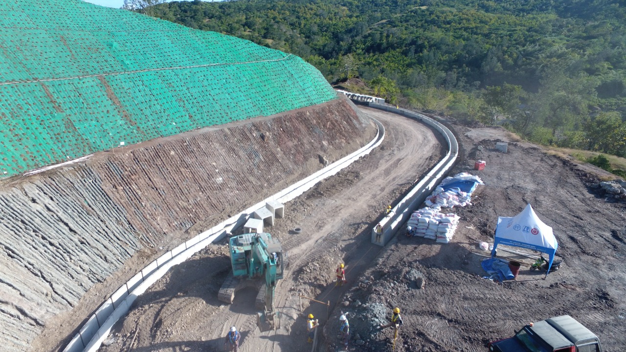 Saluran Precast Bendungan Manikin Kabupaten Kupang
